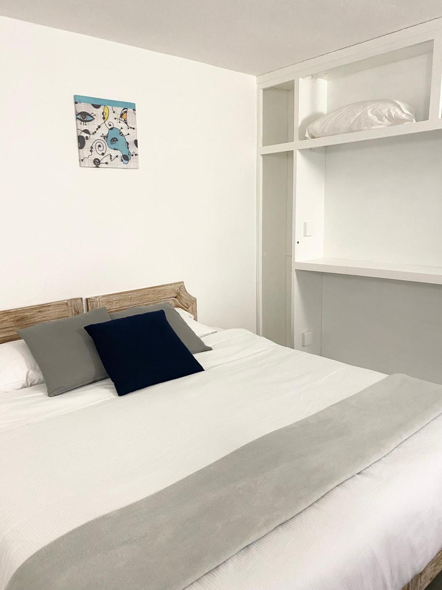 Cala Reale Rooms Marinella 马里内拉 外观 照片