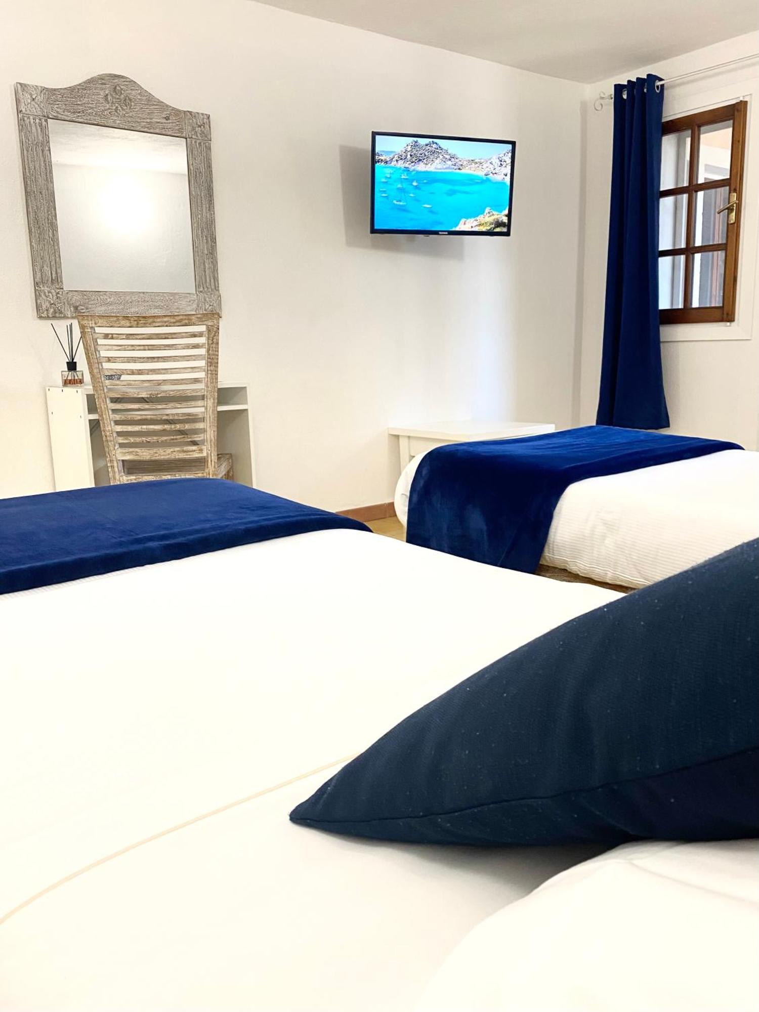Cala Reale Rooms Marinella 马里内拉 外观 照片