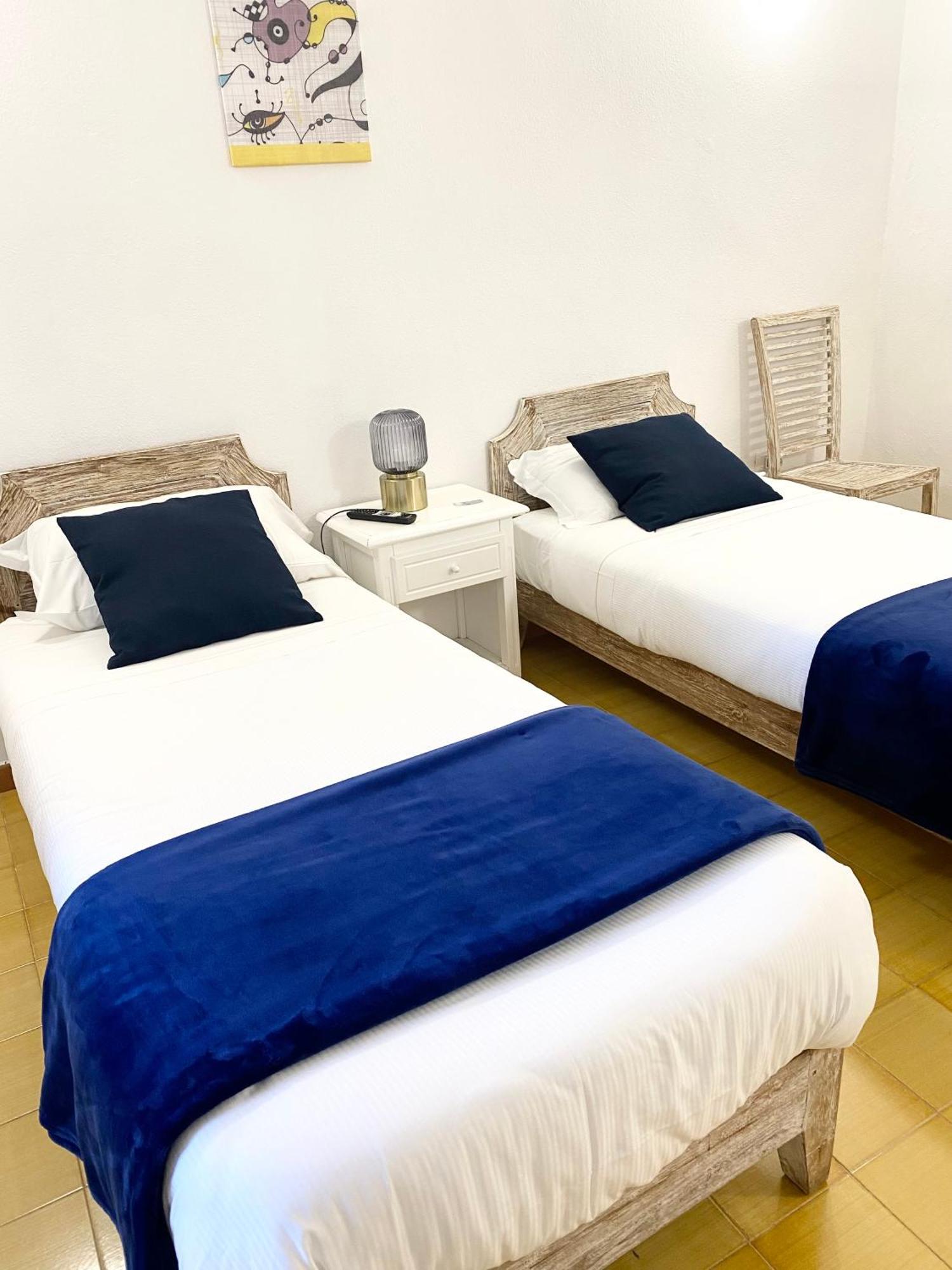 Cala Reale Rooms Marinella 马里内拉 外观 照片