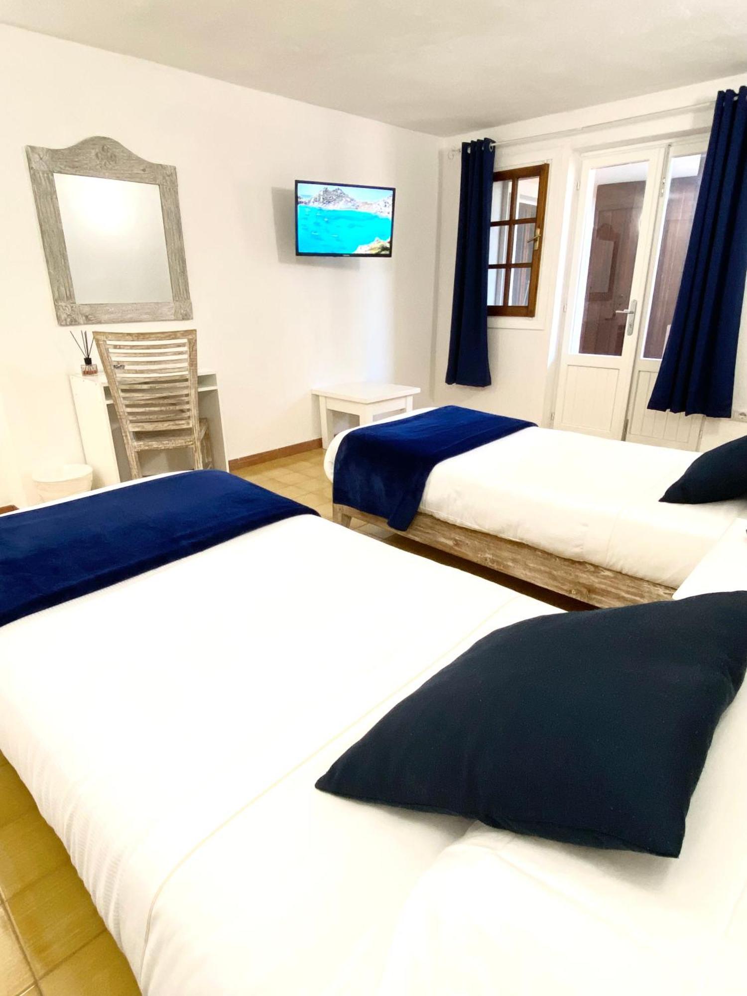Cala Reale Rooms Marinella 马里内拉 外观 照片
